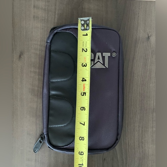 Caterpillar Card Holder - Picture 6 of 8